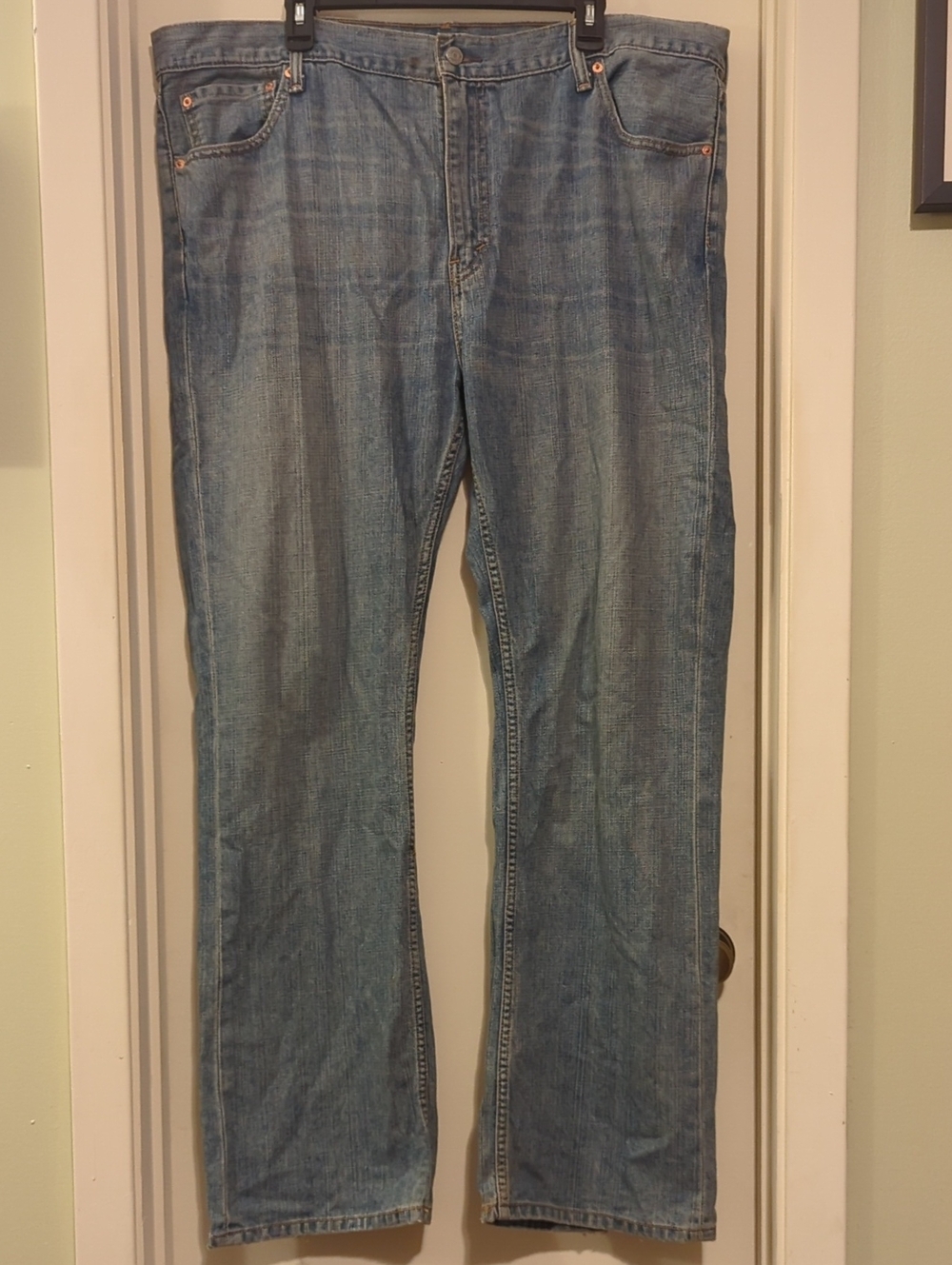 Levi's Women's Light Blue Straight Leg Jeans